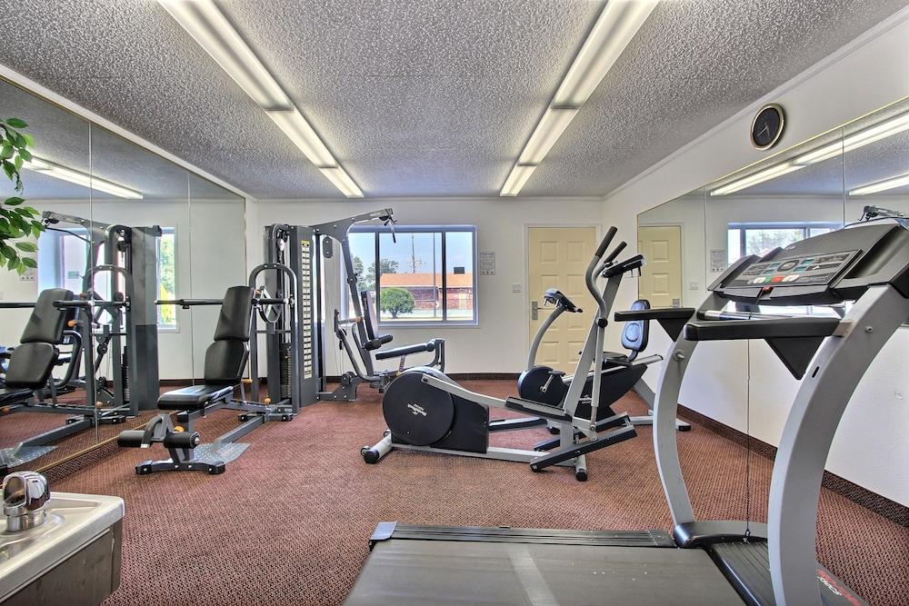 Quality Inn & Suites Millville Buitenkant foto