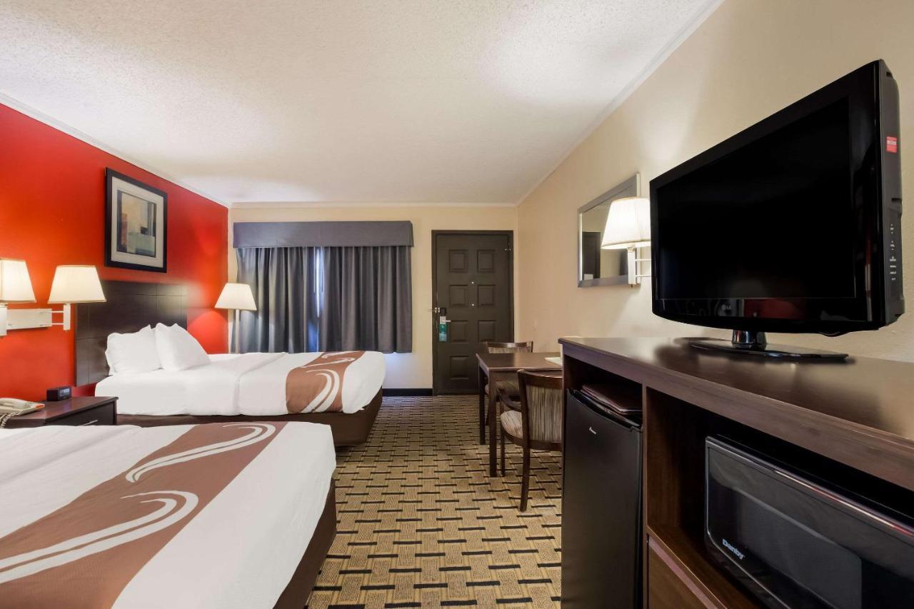 Quality Inn & Suites Millville Buitenkant foto