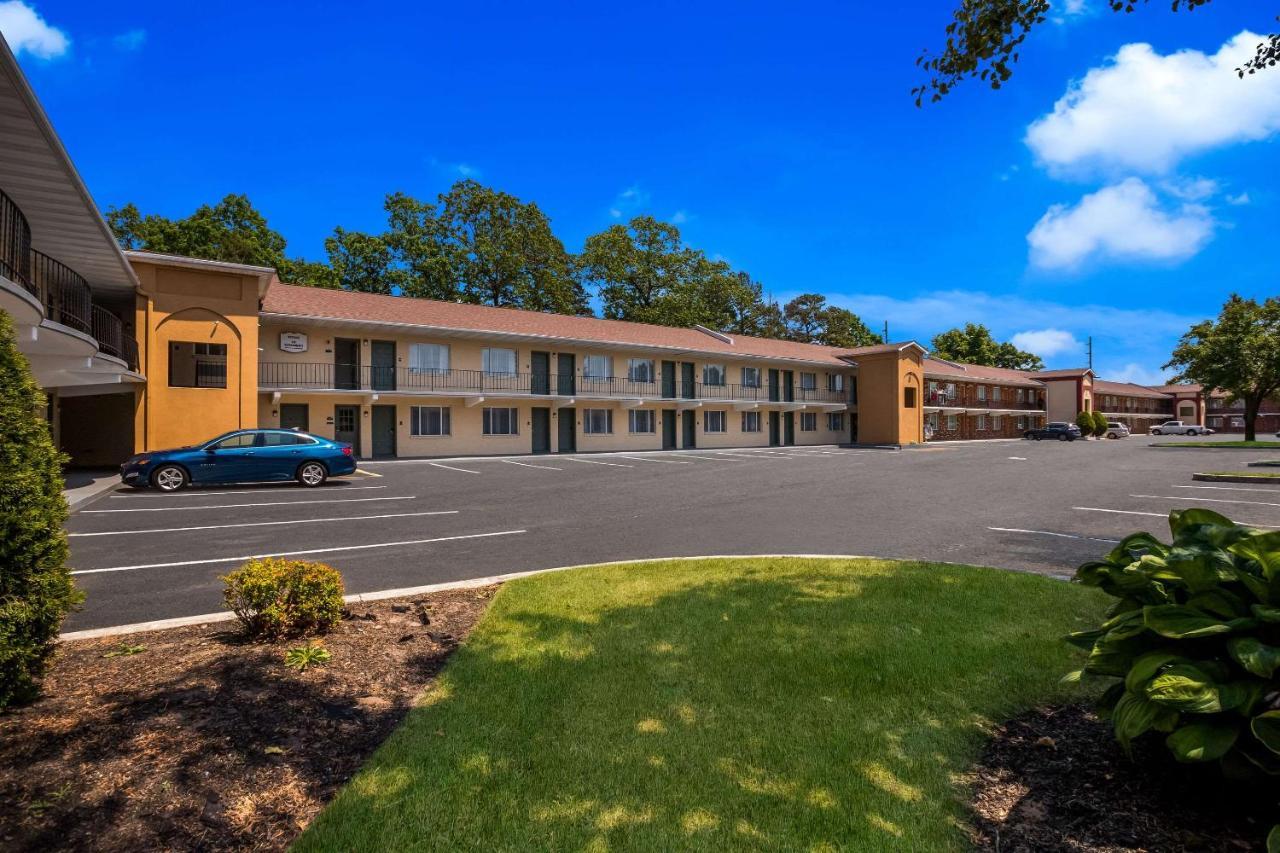 Quality Inn & Suites Millville Buitenkant foto