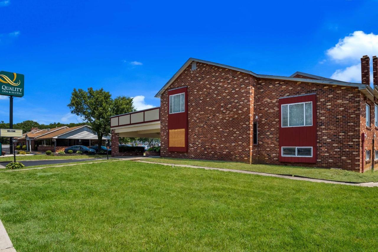 Quality Inn & Suites Millville Buitenkant foto