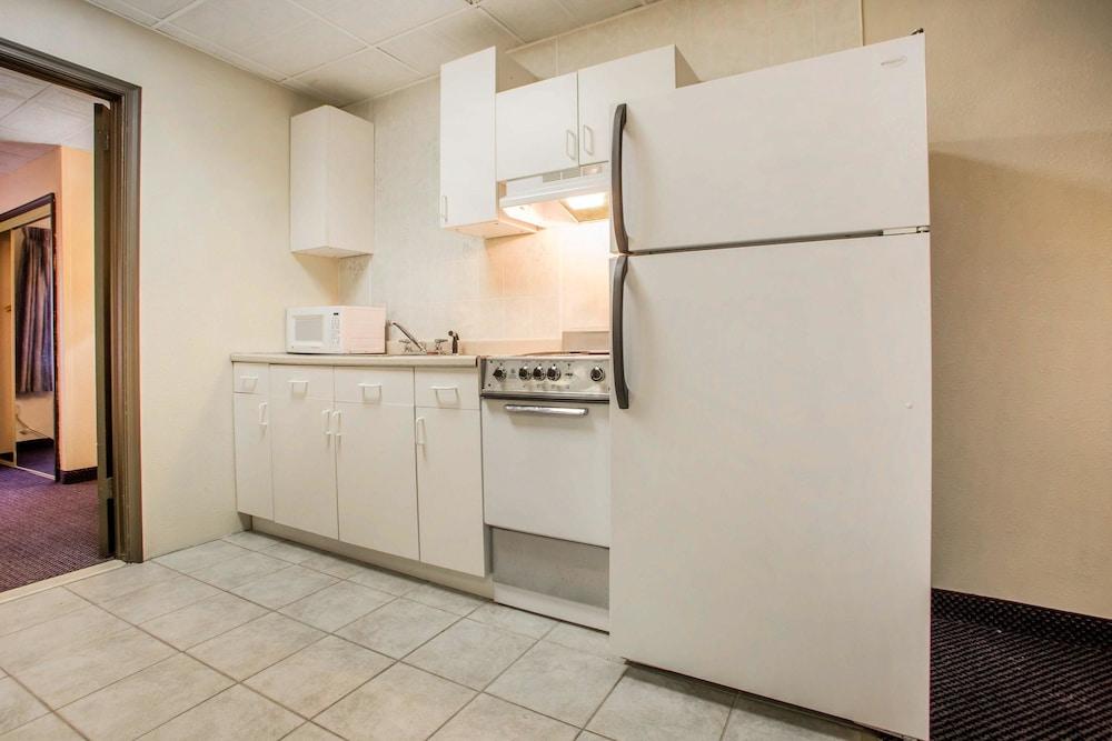 Quality Inn & Suites Millville Buitenkant foto