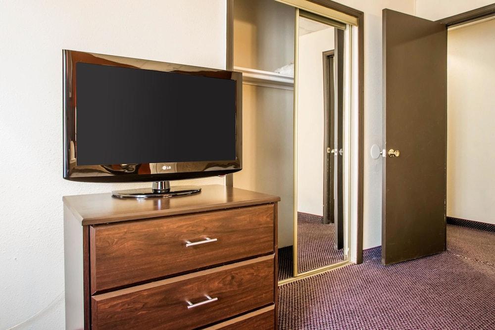 Quality Inn & Suites Millville Buitenkant foto