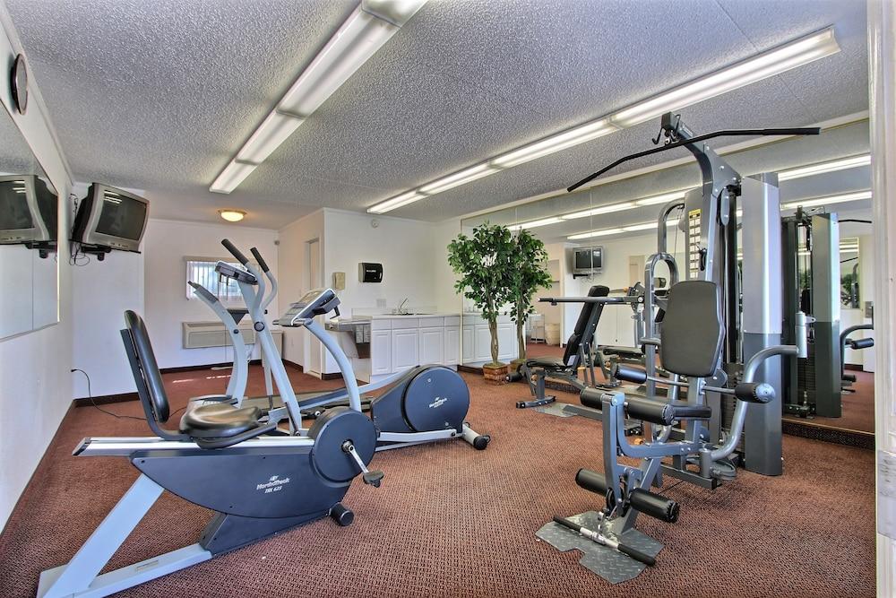 Quality Inn & Suites Millville Buitenkant foto