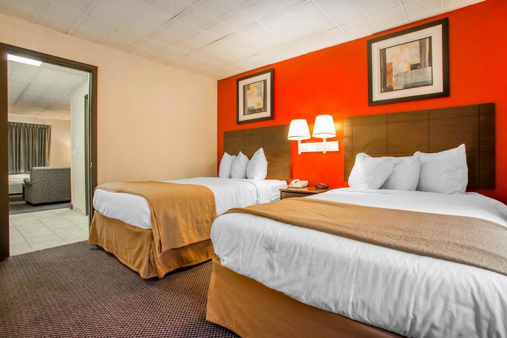 Quality Inn & Suites Millville Buitenkant foto