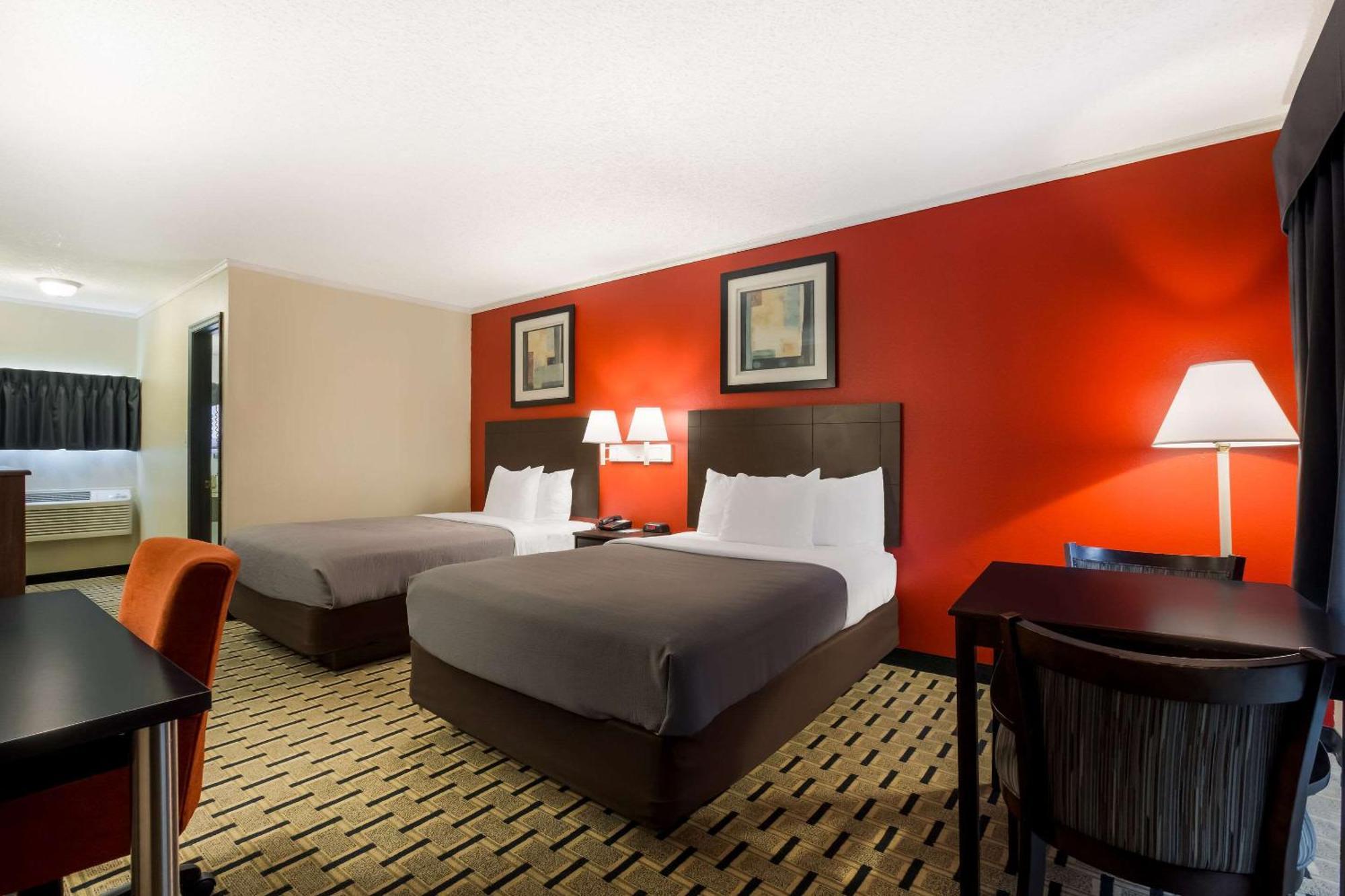 Quality Inn & Suites Millville Buitenkant foto