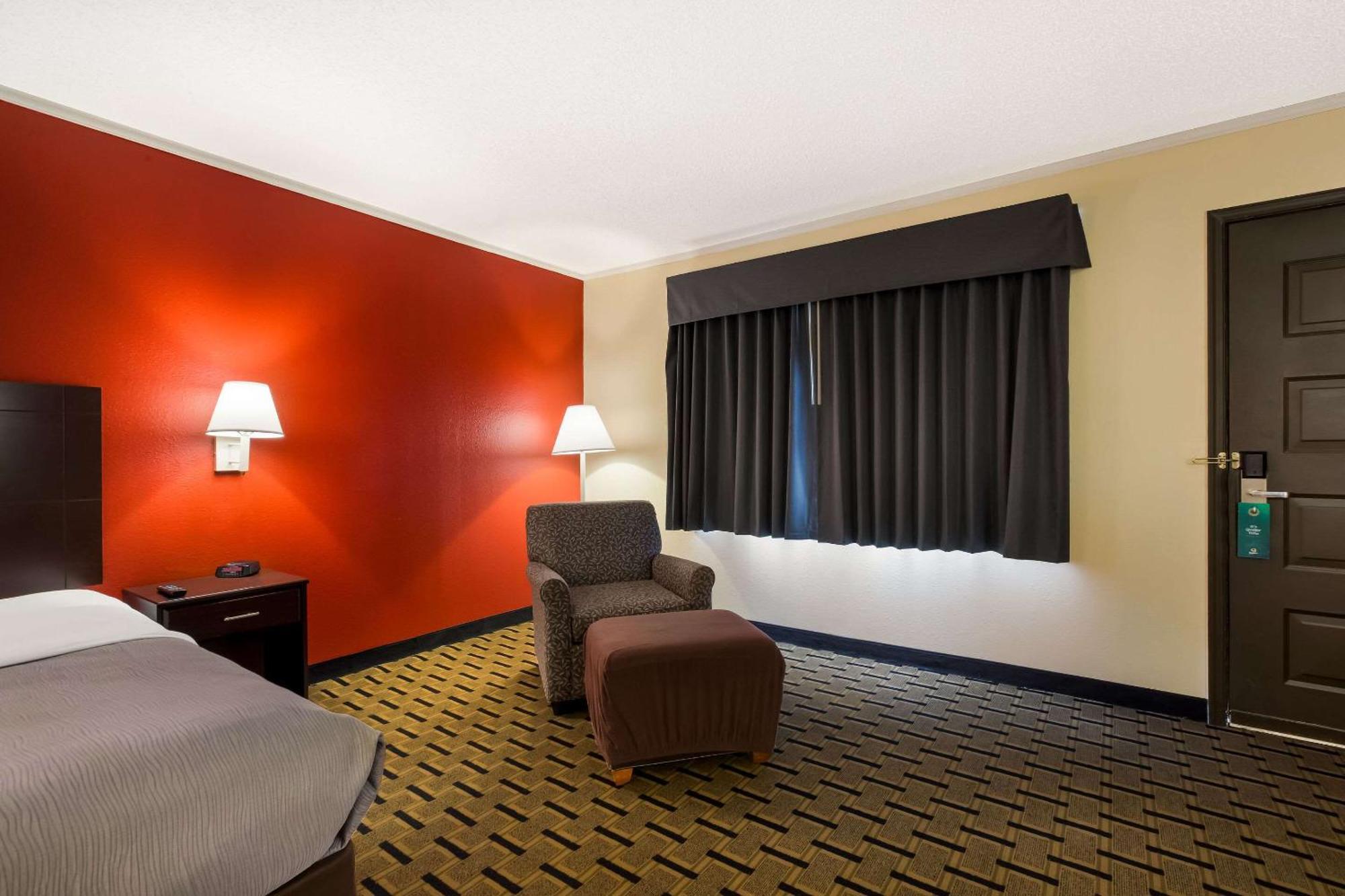 Quality Inn & Suites Millville Buitenkant foto