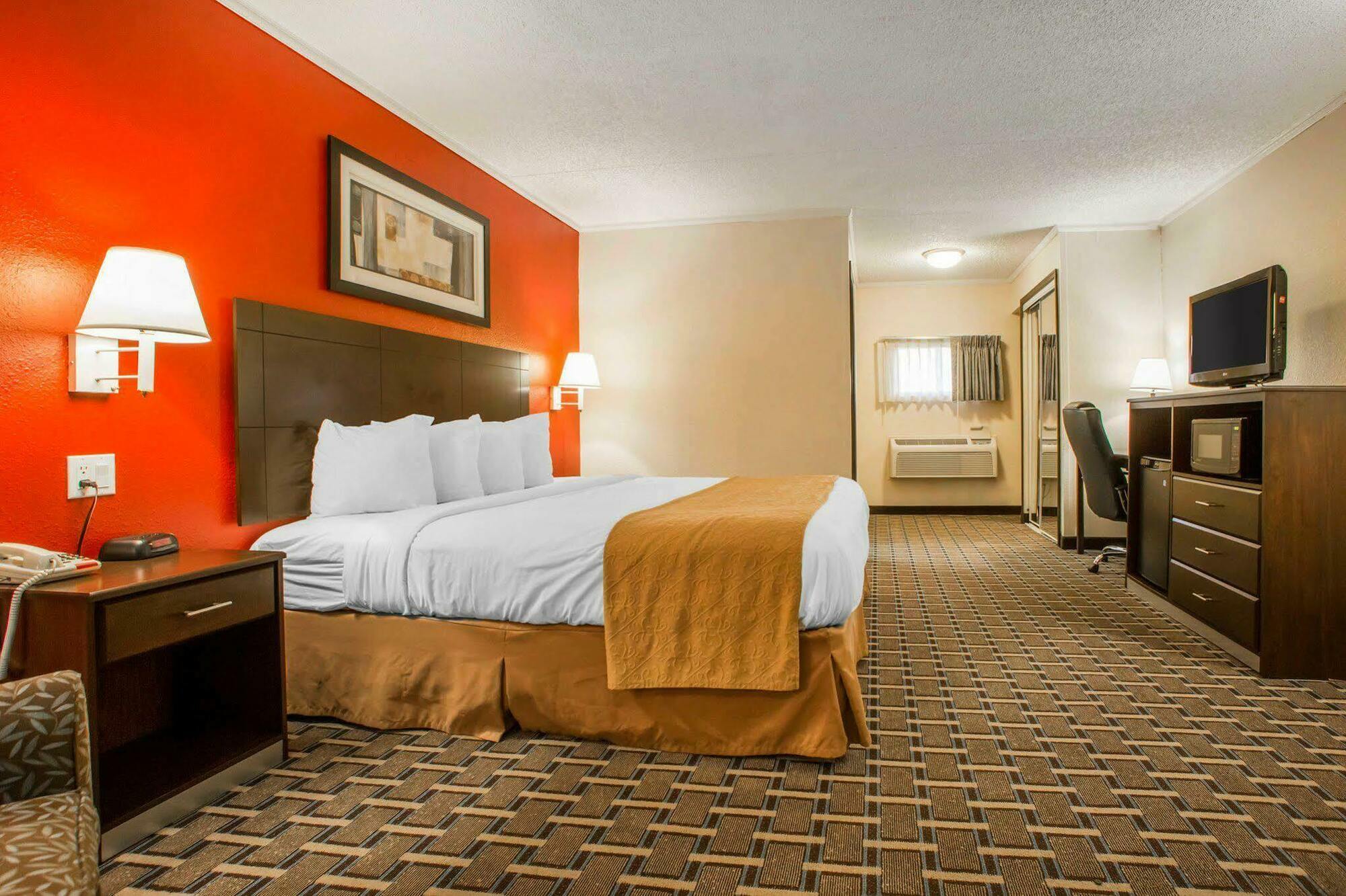 Quality Inn & Suites Millville Buitenkant foto