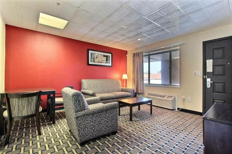 Quality Inn & Suites Millville Buitenkant foto